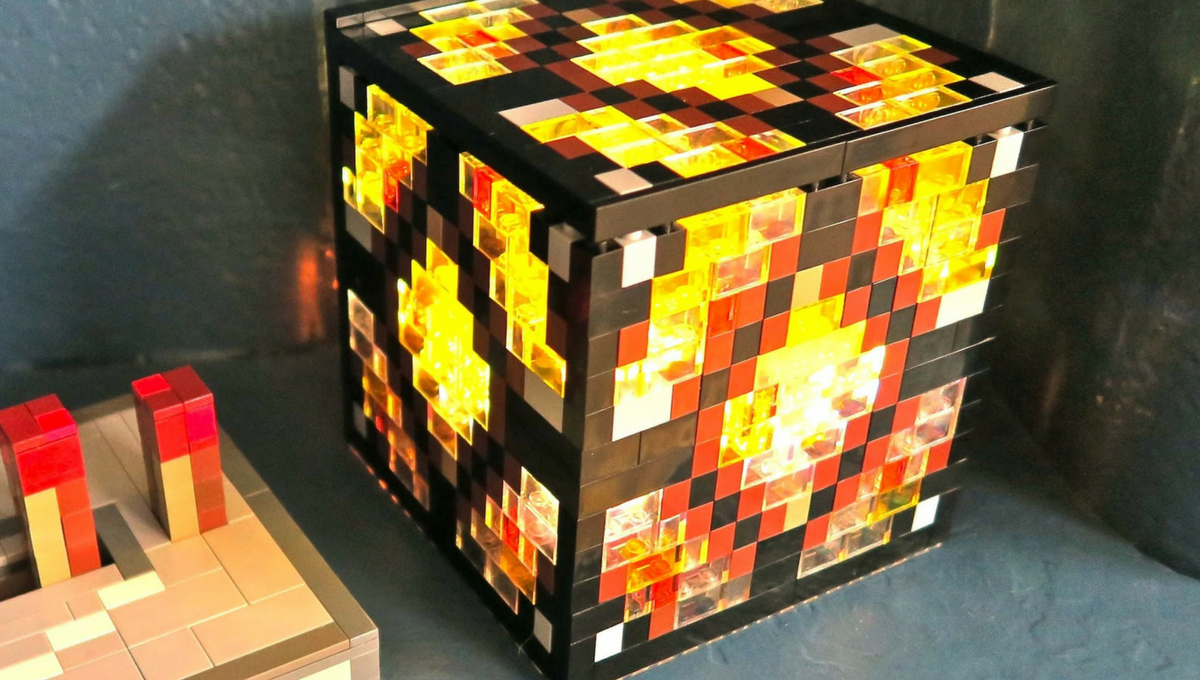 Minecraft lamp toolbox coworking