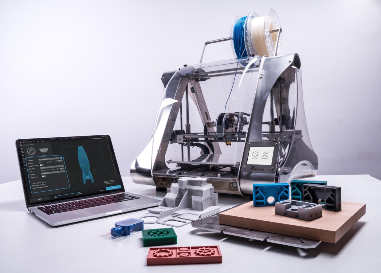 Zmorph multitool 3d printer 1096082 unsplash