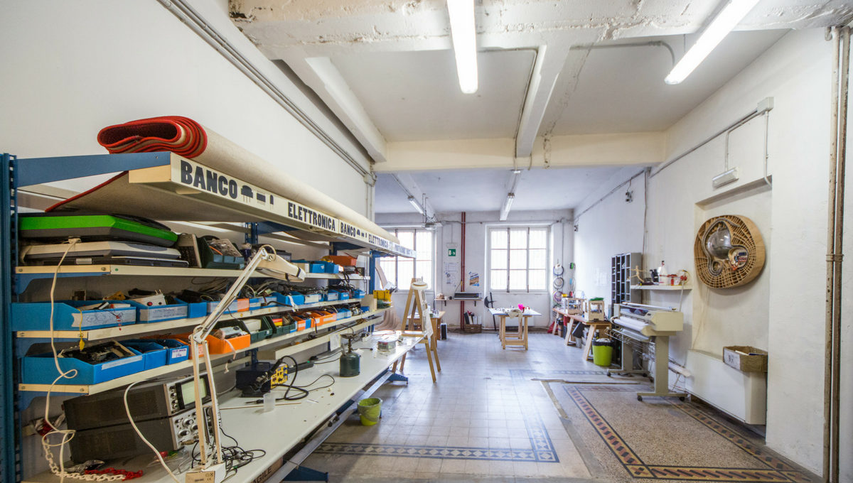 Fablab torino toolbox coworking